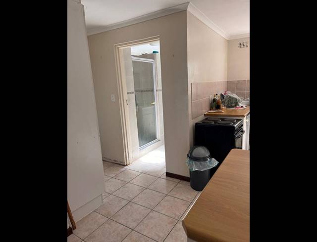 1 BEDROOM PROPERTY TO RENT IN GLEN MARINE